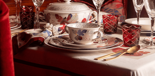 Uma mesa de Páscoa com charme e abundância