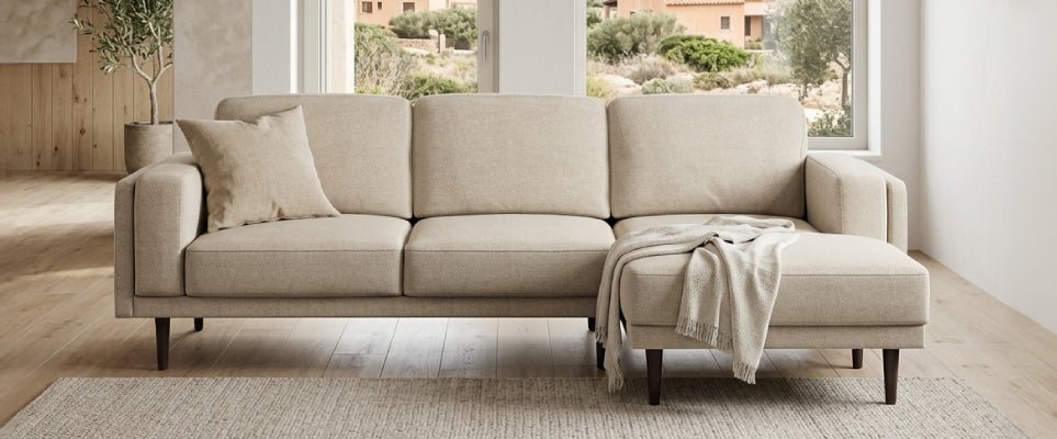 Sofá com chaise longue Lawrence: o best seller que se adapta à sua sala - Gato Preto