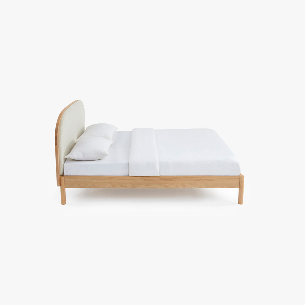 Cama com Cabeceira Estofada TUNES