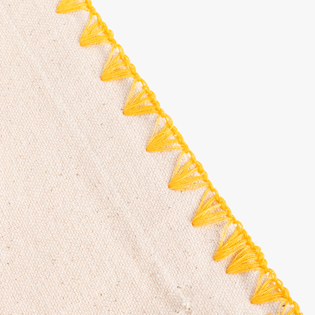Individual de Algodão Bege com Bordado Amarelo PORTOBELLO