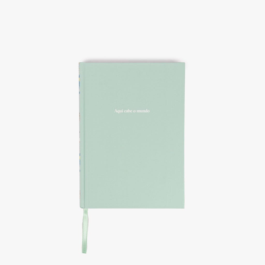 Caderno Journal Verde Capa Dura A5 AQUI CABE O MUNDO