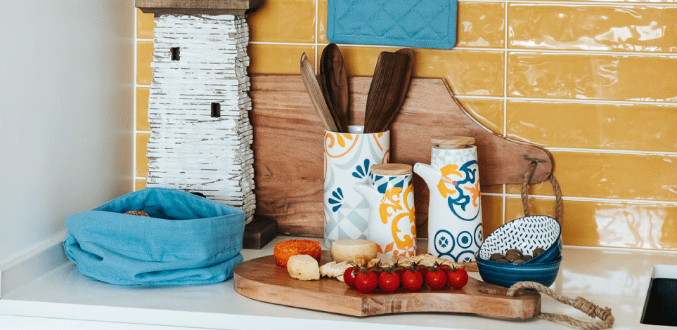 Azulejo: tradição portuguesa com sabor a verão - Gato Preto