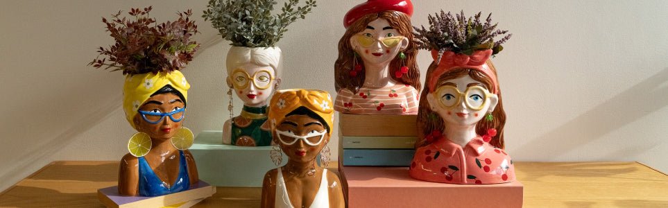 Jarras decorativas com rosto feminino em cerâmica Gato Preto