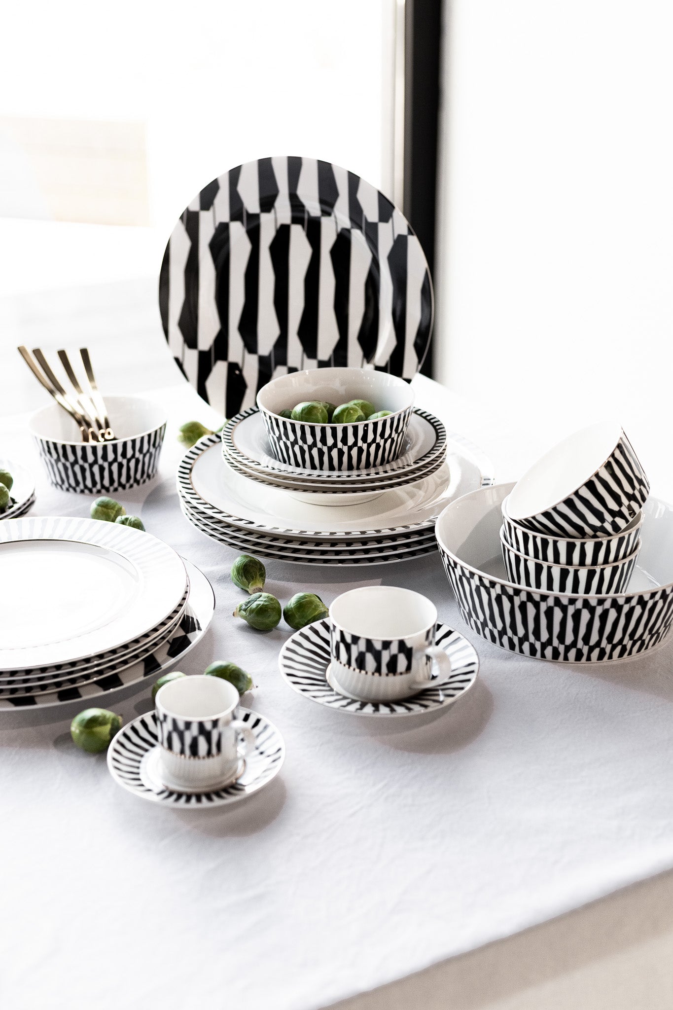 COLEÇÃO BLACK CAT - Gato Preto