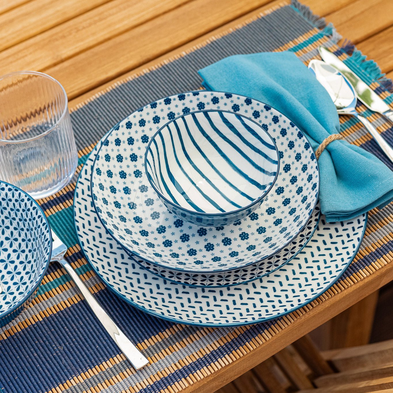 Promoções em Mesa e Cozinha - Gato Preto