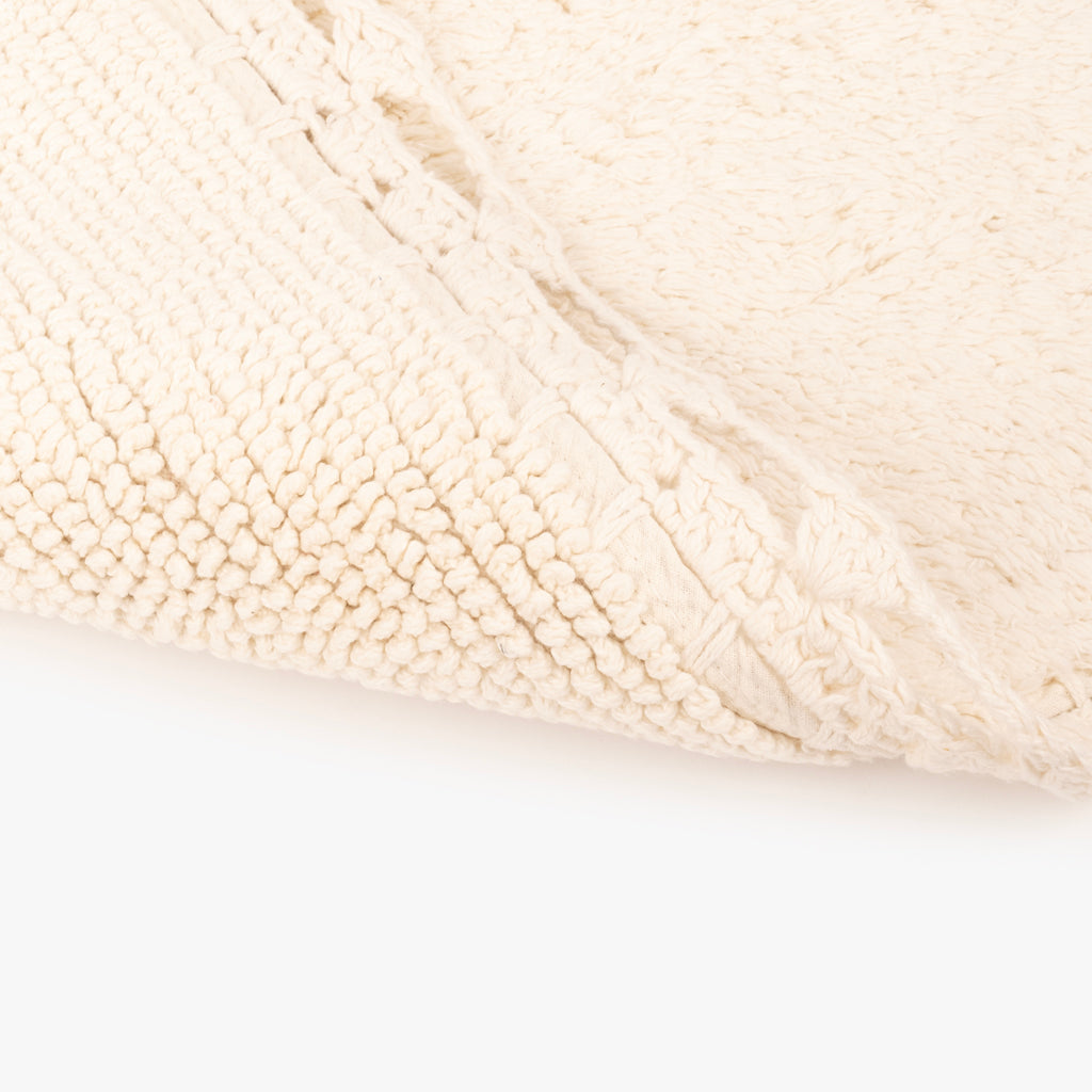 Tapete de baño ovalado de algodón con encaje beige TWIG