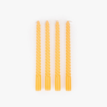 Caixa de 4 velas espiral laranja 2x25cm MARSHMALLOW