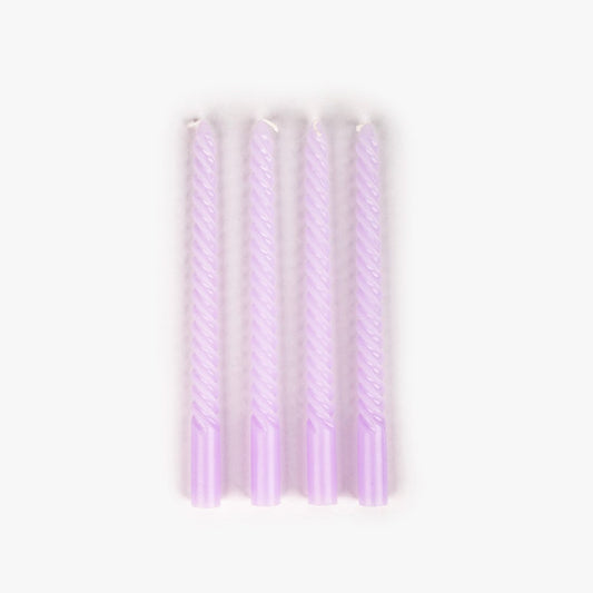 Caja de 4 velas espirales violetas 2x25cm MARSHMALLOW