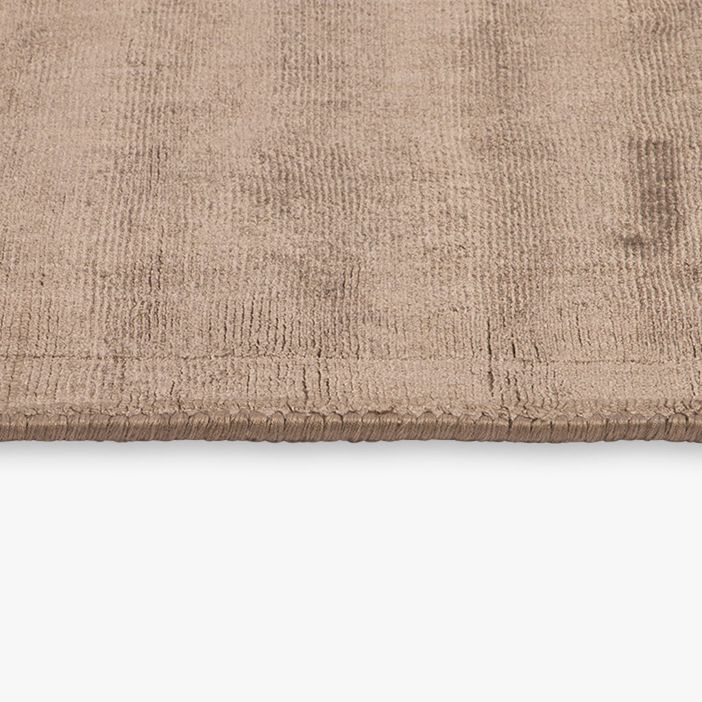Tapete Tufado Viscose Castanho 140x200 MIRA