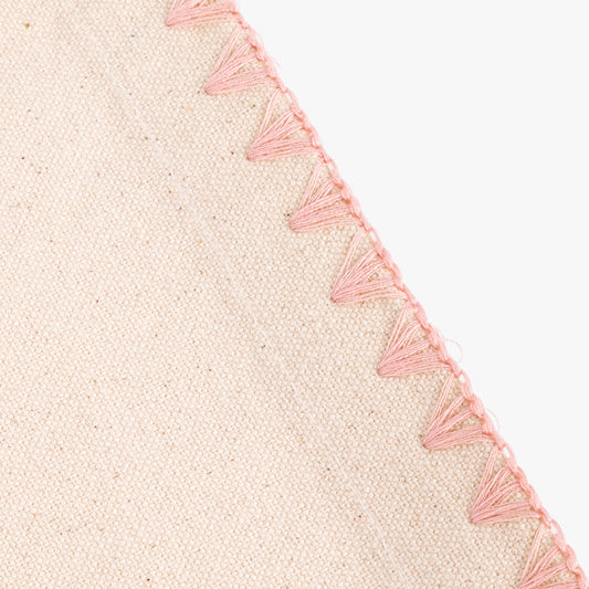 Individual de Algodão Bege com Bordado Rosa PORTOBELLO