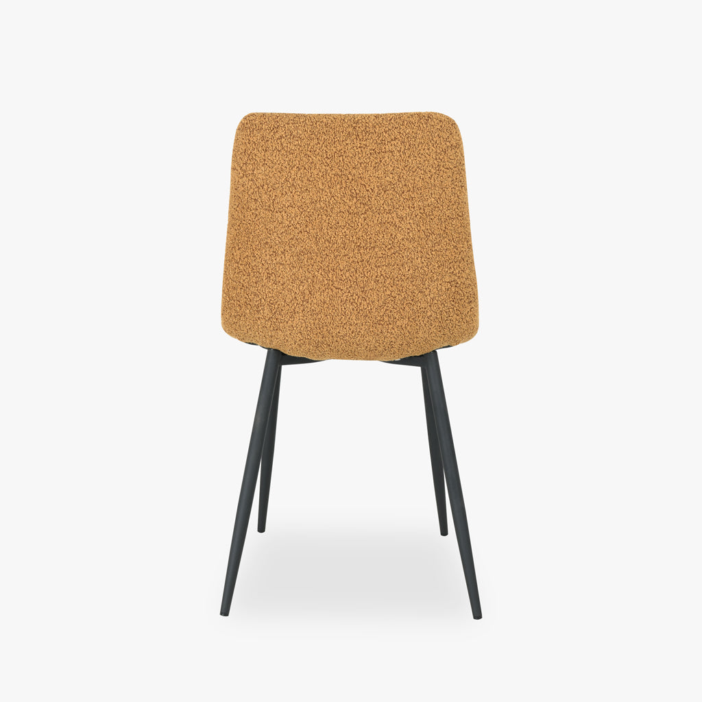 Chaise moutarde avec pieds en métal noir RIBE