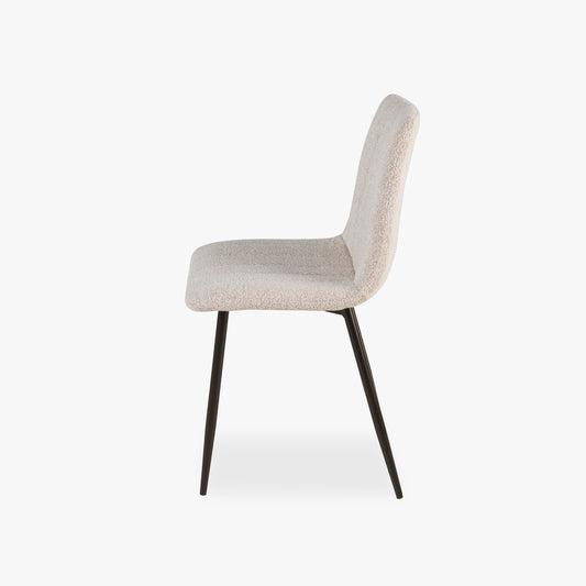 Chaise rose clair avec pieds en métal noir RIBE