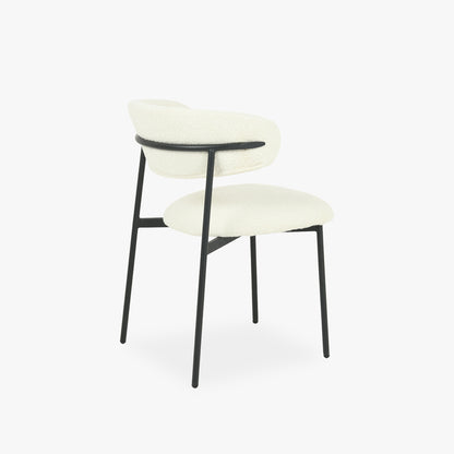 Cadeira Branco com Estrutura em Preto VARDE