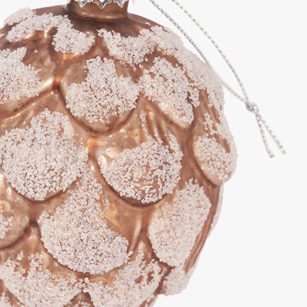 Pomme de pin marron avec neige 6cm COZY