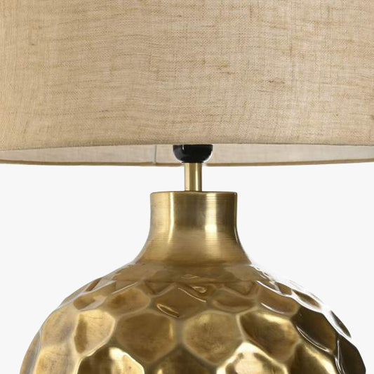 Candeeiro de Mesa Martelado Dourado LUXE