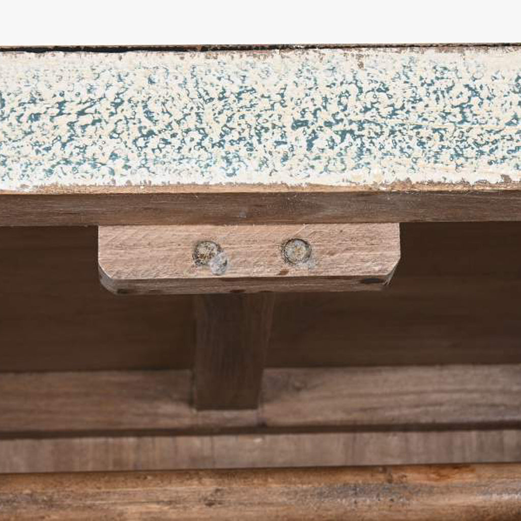 Armário Madeira Claro com Fechadura Circular Oriental 180 cm OSAKA