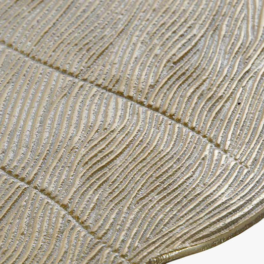 Mesa de apoio dourada com tampo cravado em forma de folha Coleção OSAKA