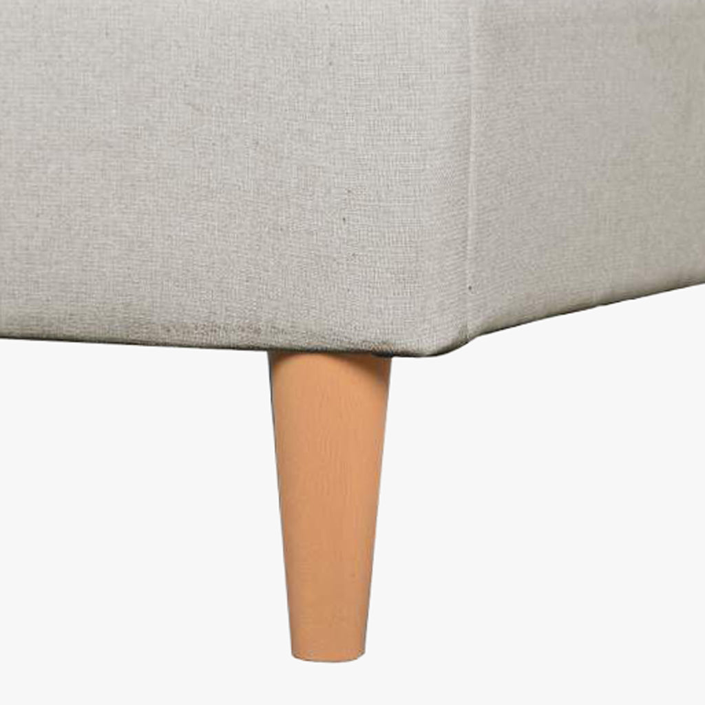 Cama Tecido com Cabeceira Arredondada e Pés de Madeira Bege SERENA