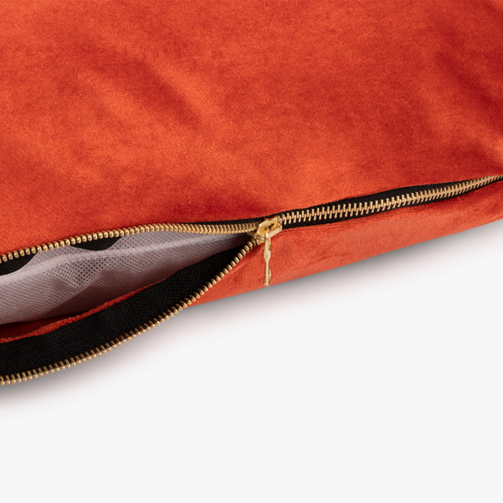 Capa Almofada Veludo Vermelho 30x50 PALACE | Gato Preto