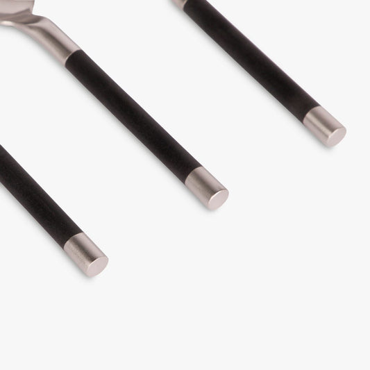 4 cucharaditas de café