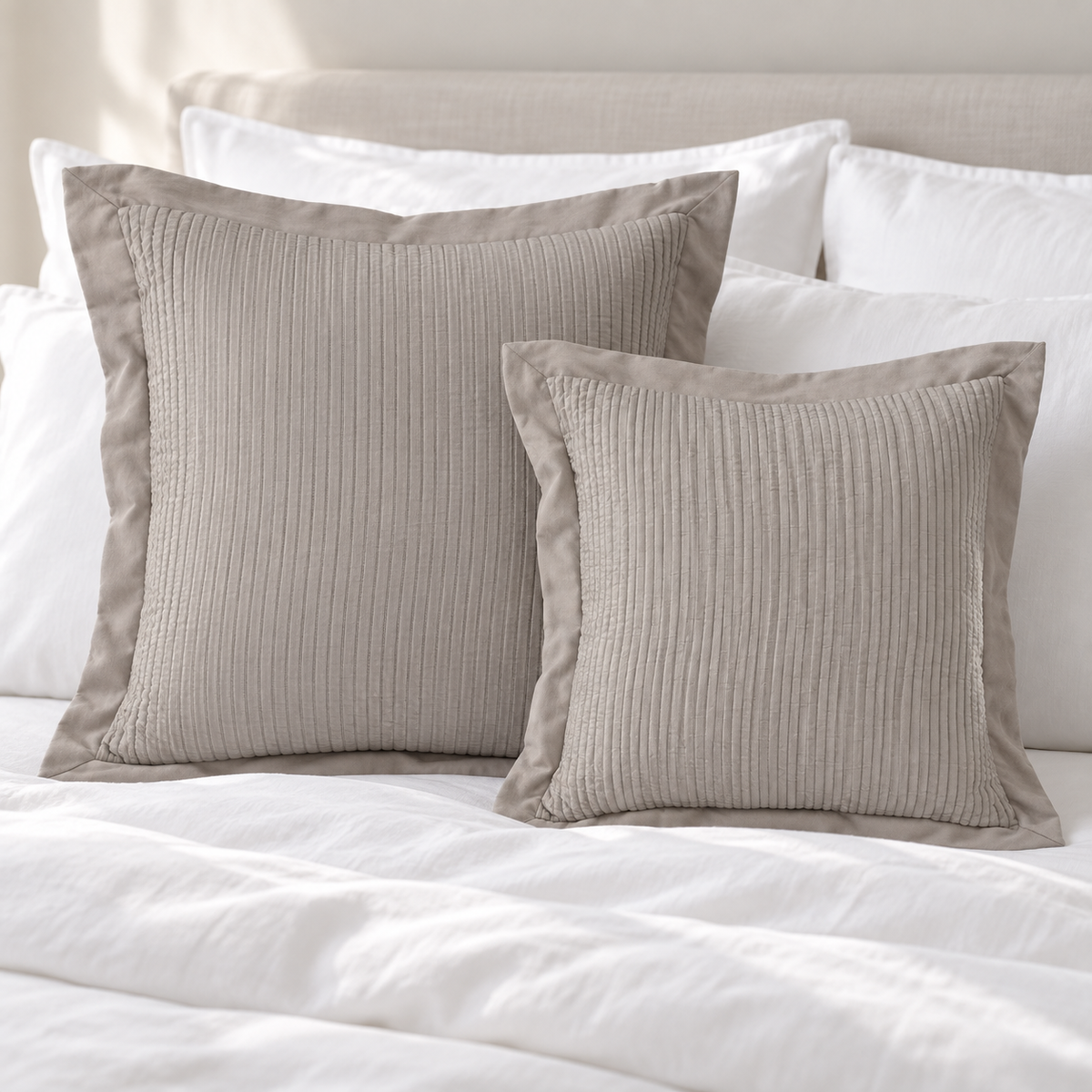 Gray Cushion 60x60 BRUMA