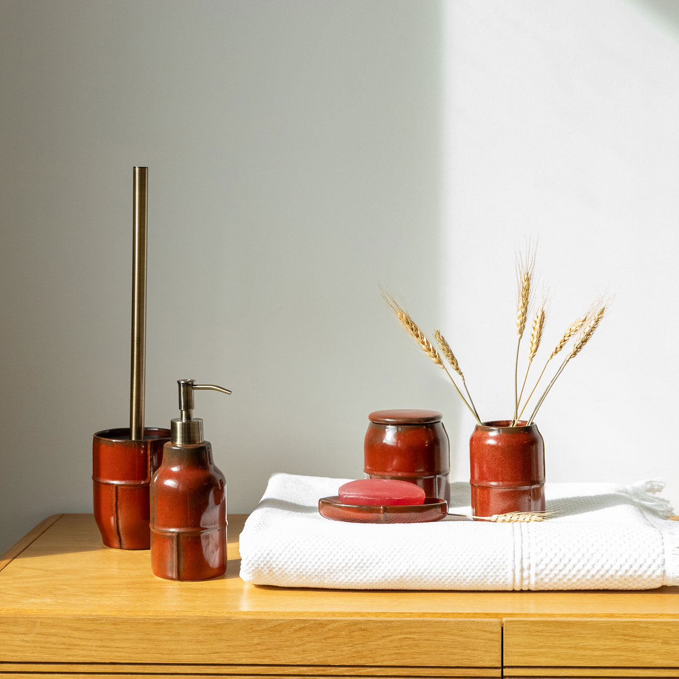 Brosse WC en céramique brique IOS