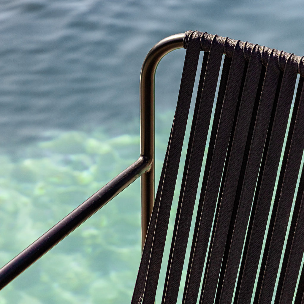 Cadeira de Metal Fitas Preta TULUM