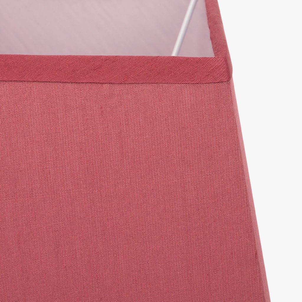 AbatJour Quadrado em Seda Vermelho - Gato Preto