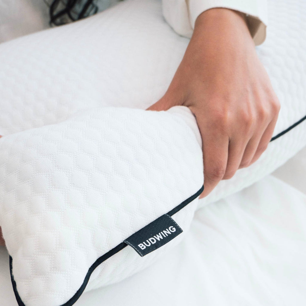 Almofada Cervical Ajustável SORA - Gato Preto