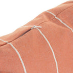 Almofada de Riscas Terracota 45x45 COLOR SHOT - Gato Preto