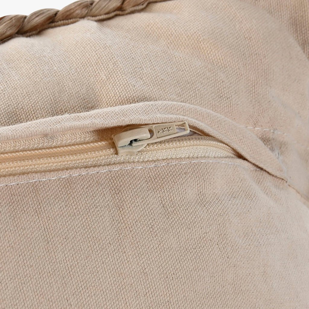 Almofada Ondas 45x45 RAÍZES - Gato Preto