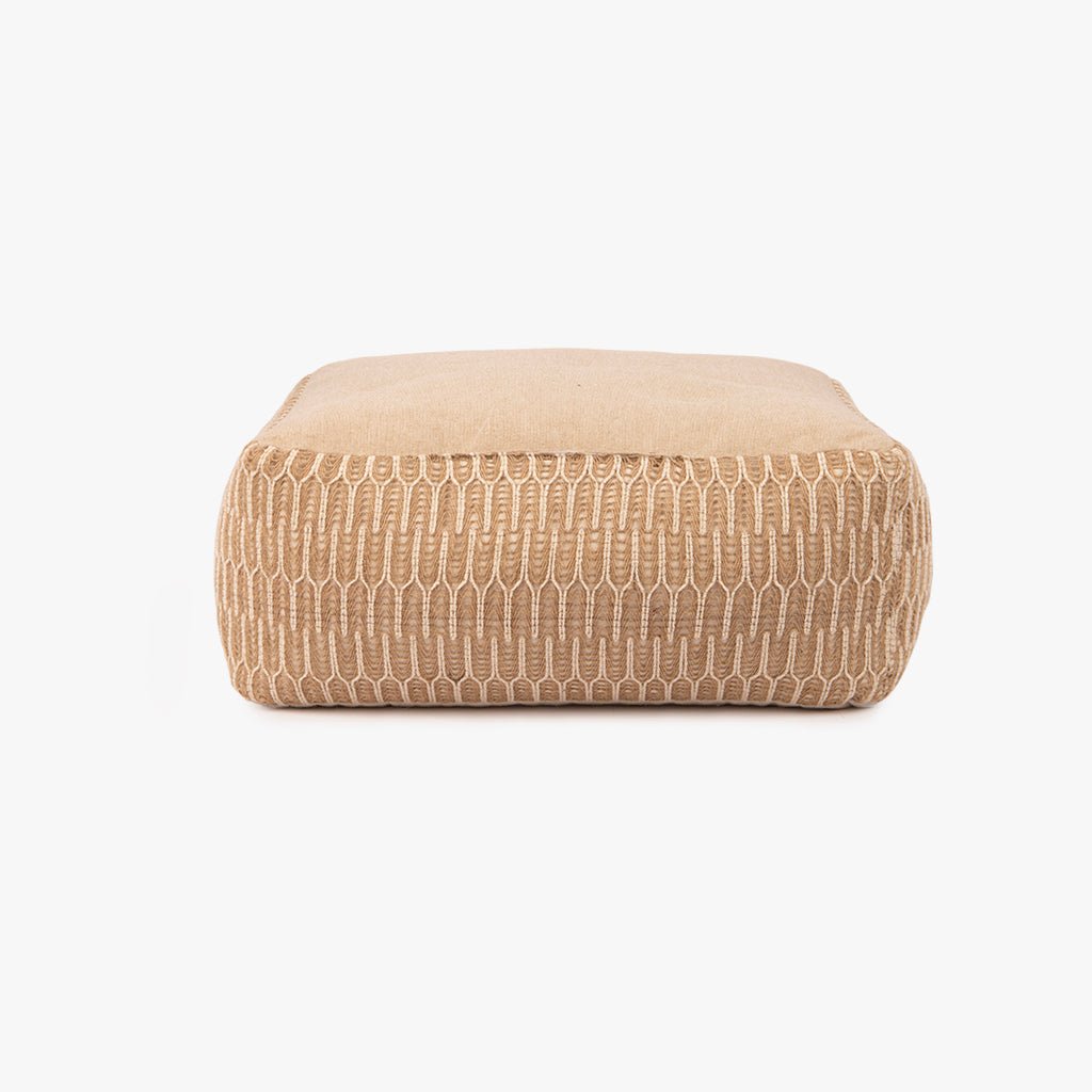 Almofada para Chão Natural COMPORTA - Gato Preto