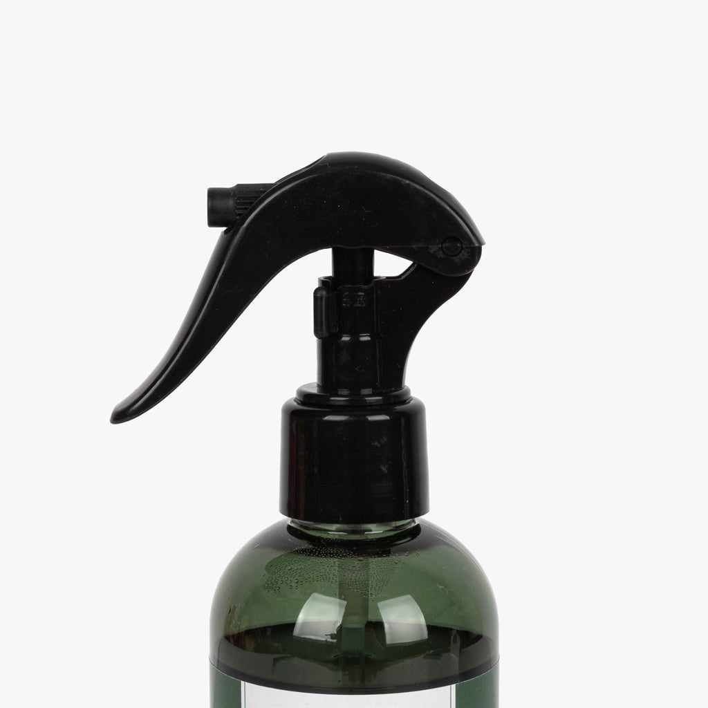 Ambientador em Spray Andorinhas 240ml HOMAGE - Gato Preto