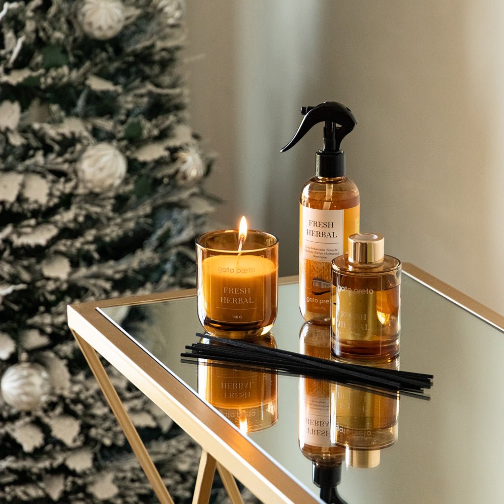 Ambientador em Spray Elétrico 240ml HOMAGE - Gato Preto