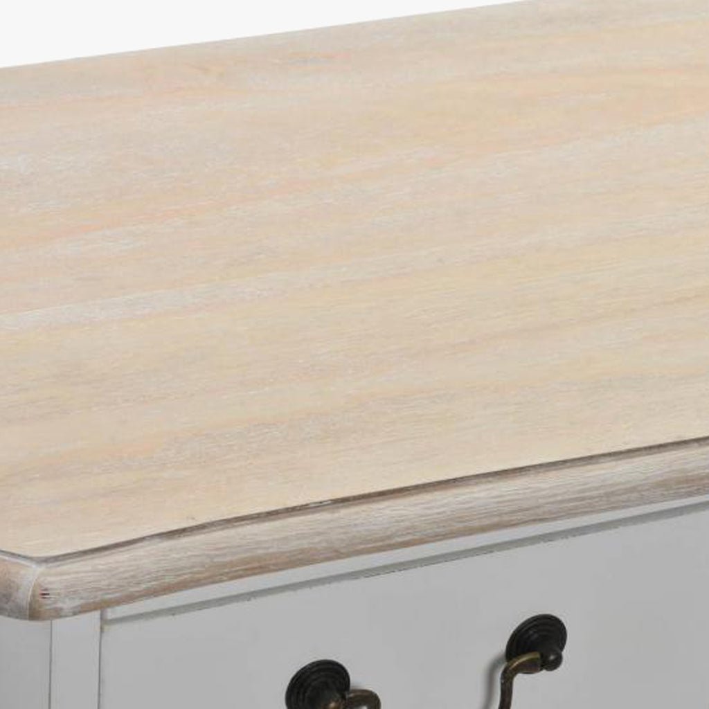 Aparador Branco de Madeira Natural com Duas Portas e Seis Gavetas VERSAILLES - Gato Preto