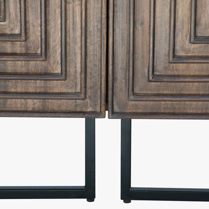 Aparador Geométrico Quatro Portas BOMBAIM - Gato Preto