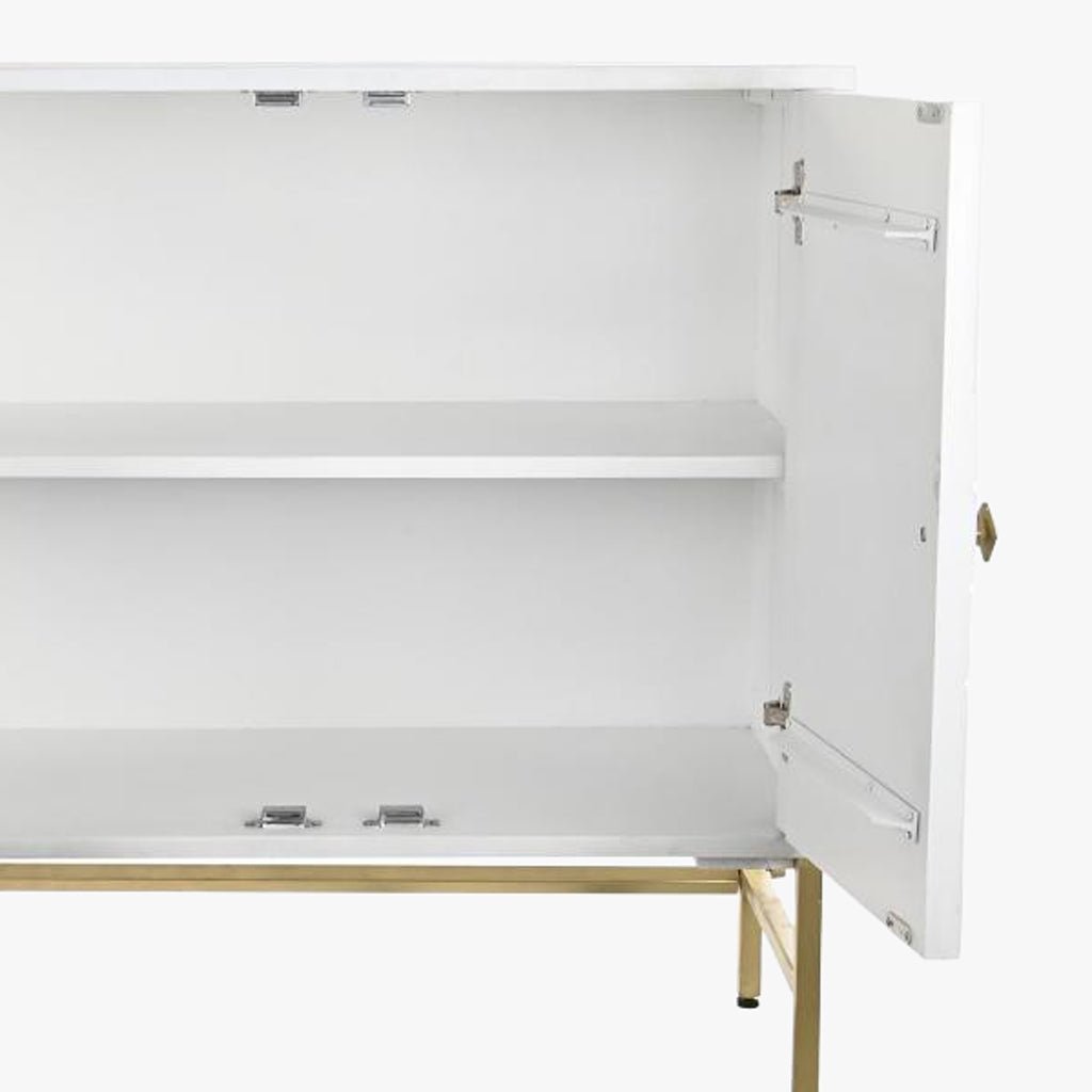 Aparador Relevo Branco com Acabamentos Dourado 157X43X84 WHITE GLOW - Gato Preto