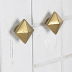Aparador Relevo Branco com Acabamentos Dourado 91X44X152 WHITE GLOW - Gato Preto