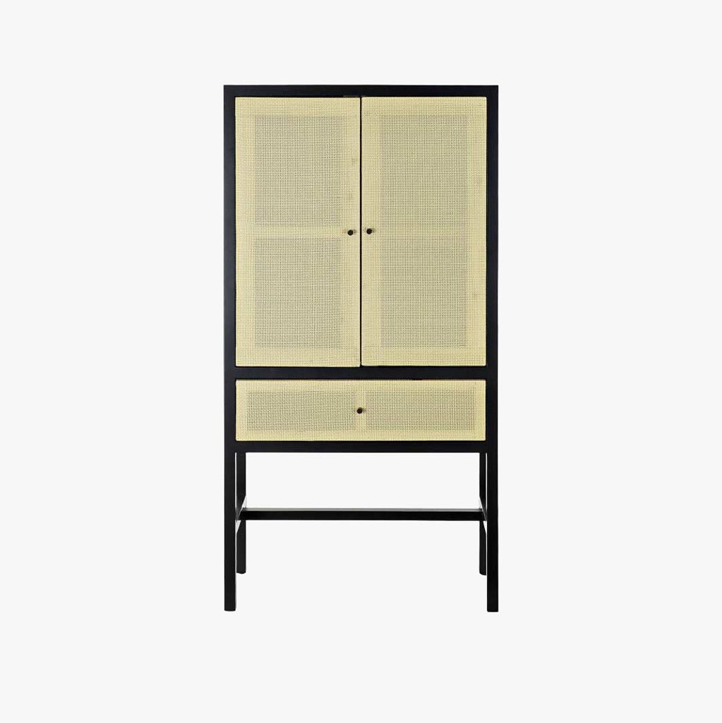 Armário de Duas Portas e Uma Gaveta Madeira de Abeto e Ratan VEREDA - Gato Preto