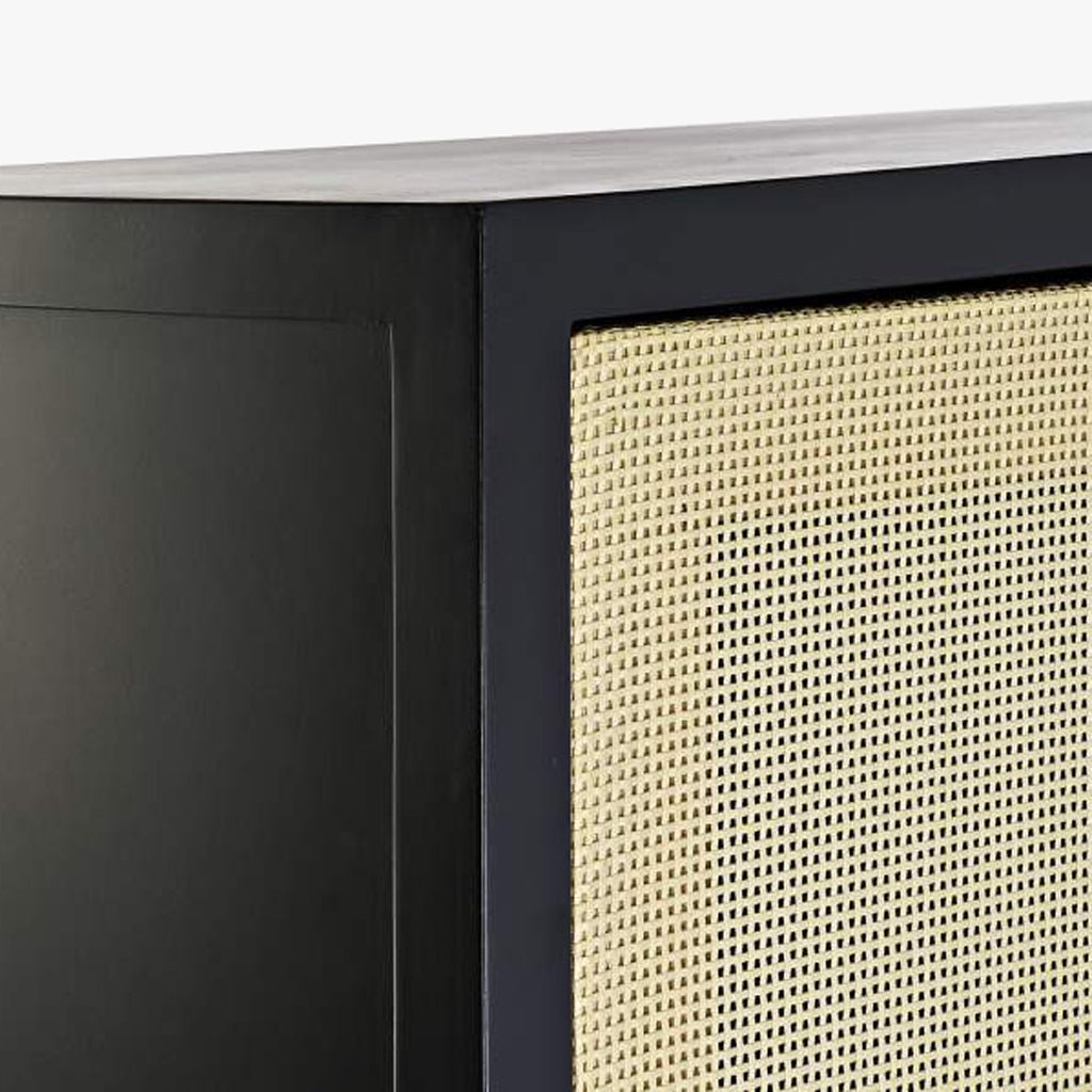 Armário de Duas Portas e Uma Gaveta Madeira de Abeto e Ratan VEREDA - Gato Preto