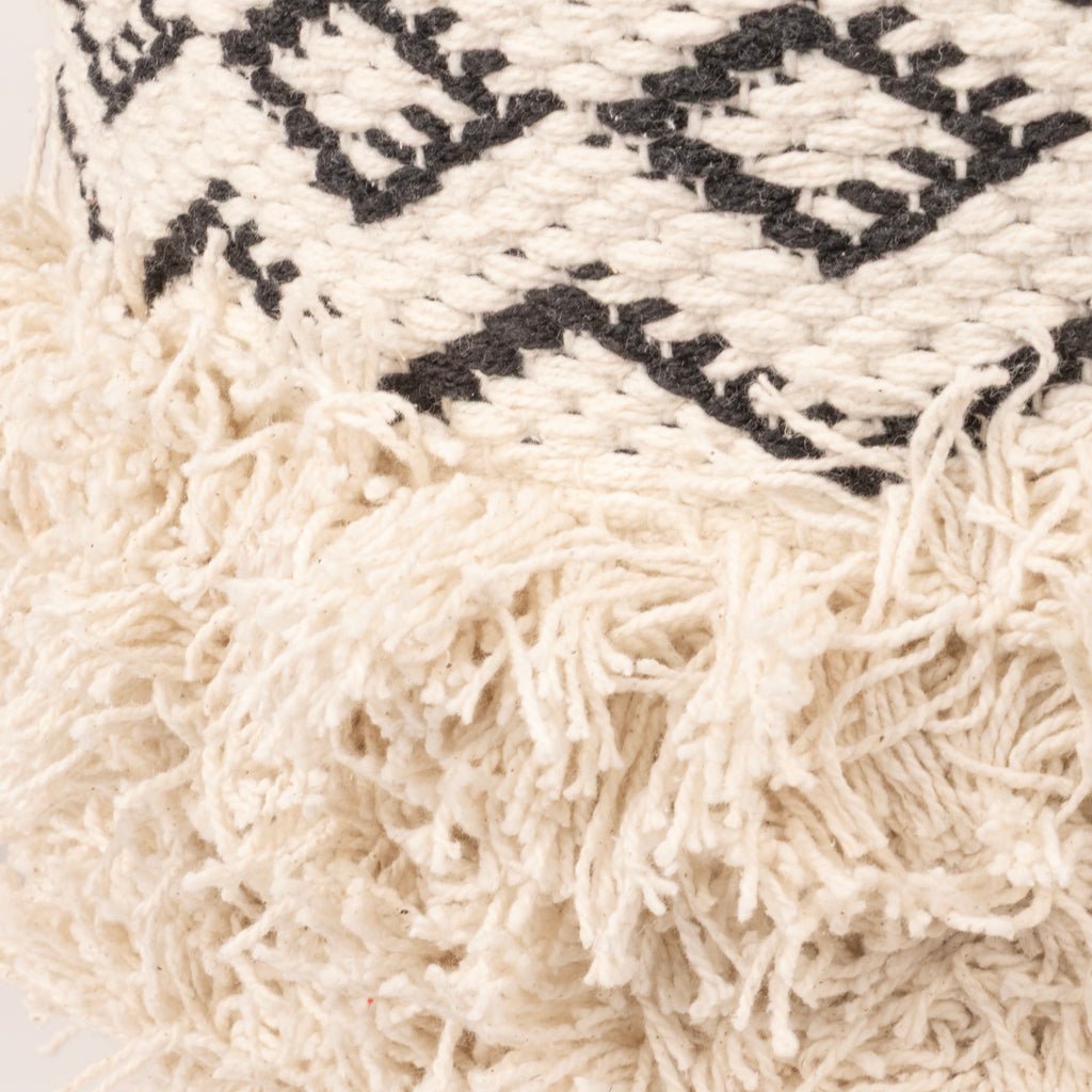 Banco Algodão Padrão Preto e Branco LIZA - Gato Preto