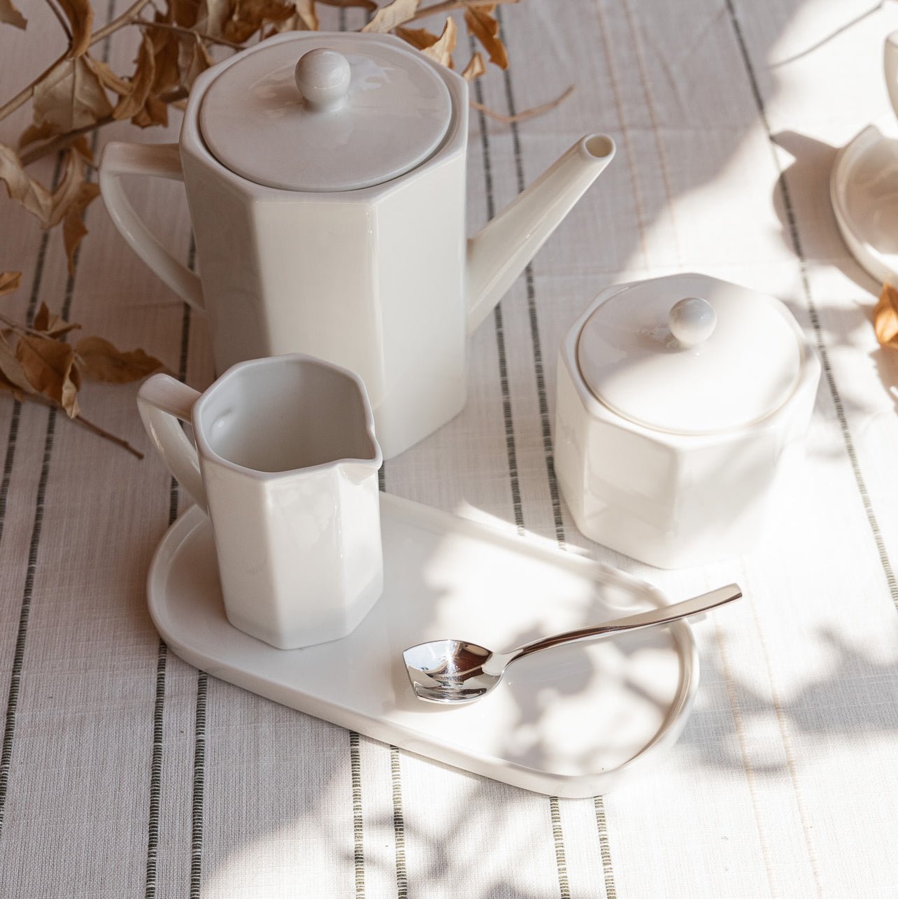 Bule 994 ml BRIGHT WHITE - Gato Preto