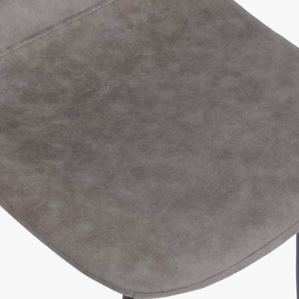 Cadeira com Revestimento Sintético Castanho e Pés Efeito Madeira 44X51X90 EAMES - Gato Preto