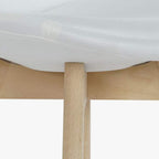 Cadeira Com Revestimento Tecido Branco e Pés em Faia 48X56X83 EAMES - Gato Preto