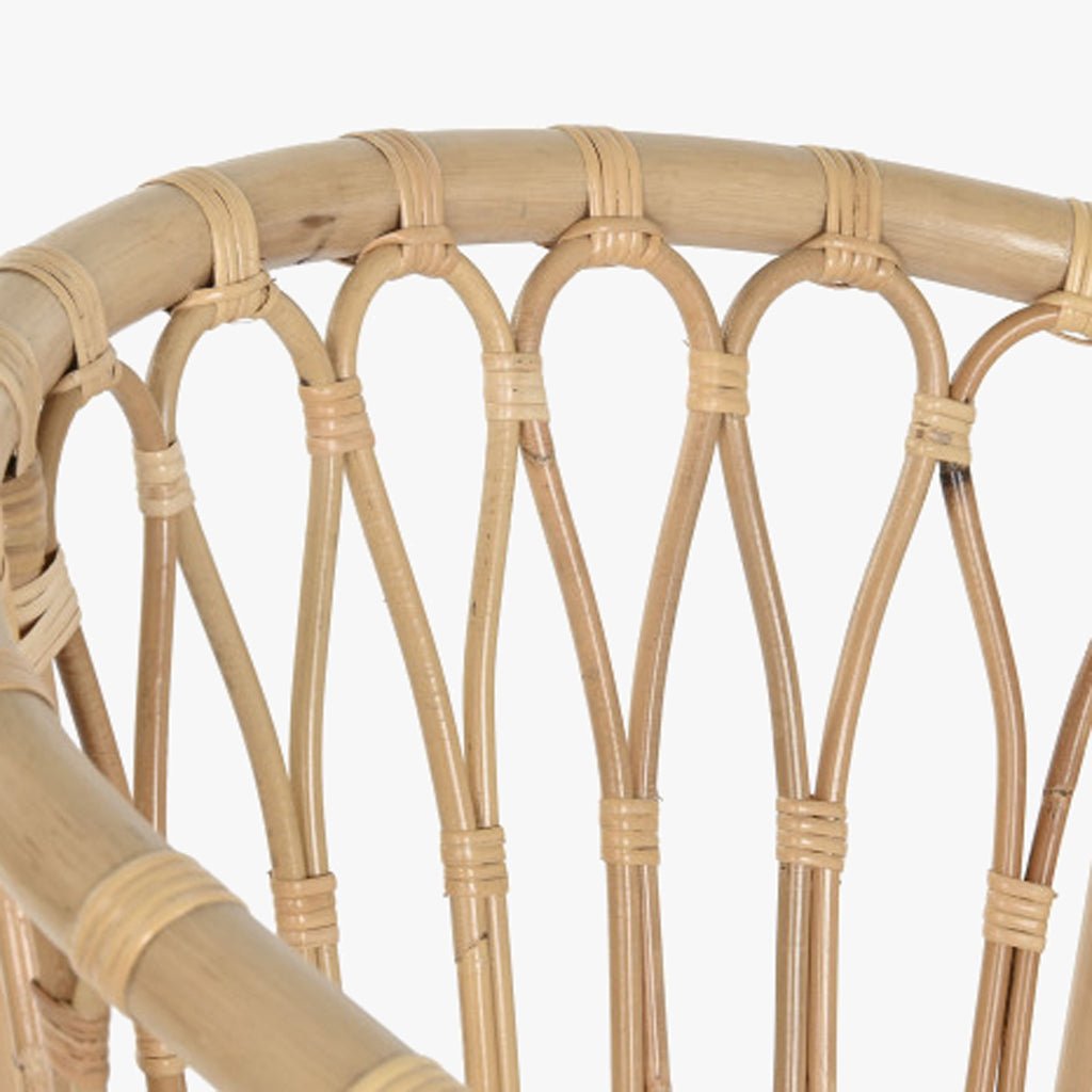 Cadeira de Rattan e Bambu 58x60x83 - Gato Preto