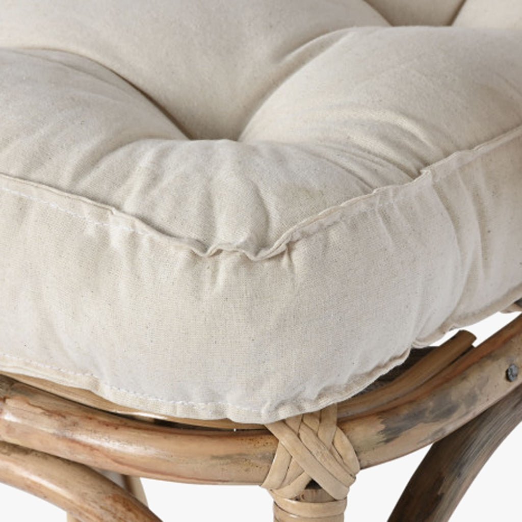 Cadeira de Rattan e Bambu 58x65x85 - Gato Preto