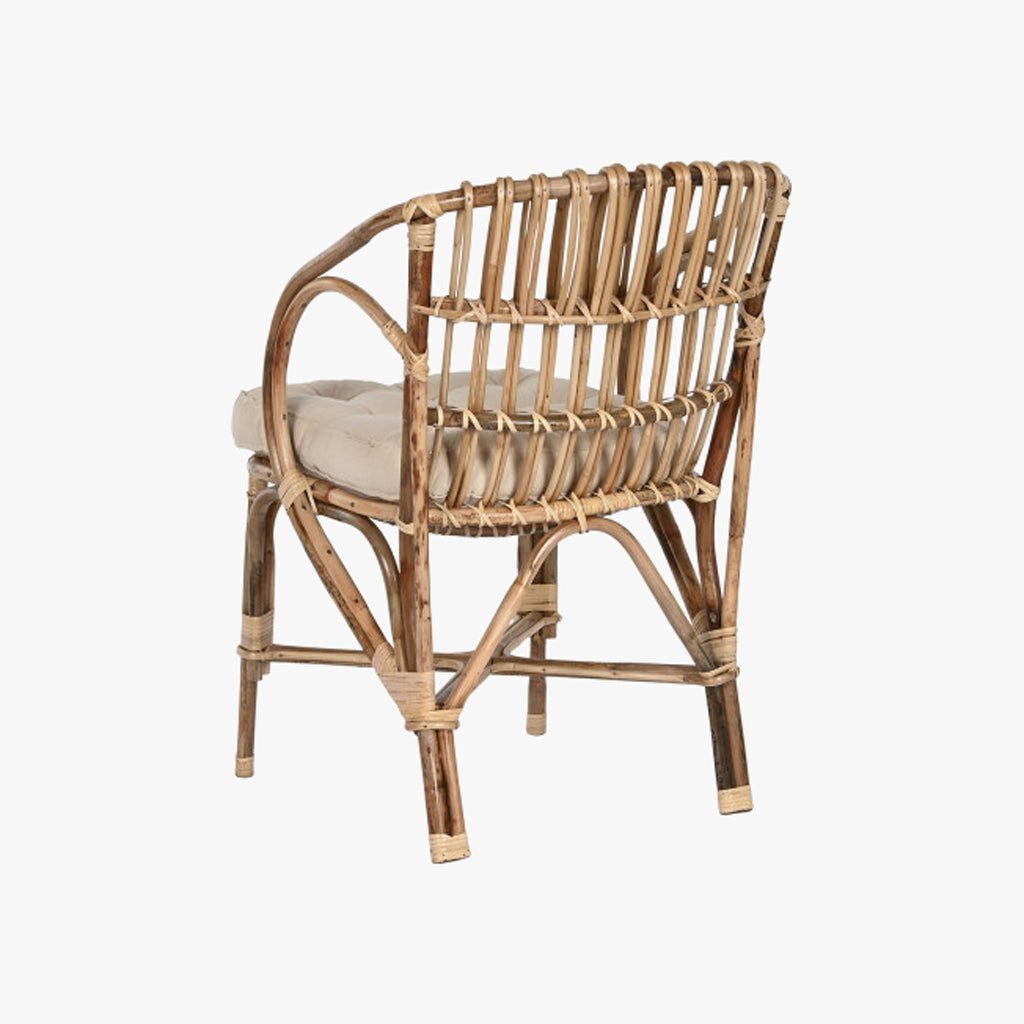 Cadeira de Rattan e Bambu 58x65x85 - Gato Preto