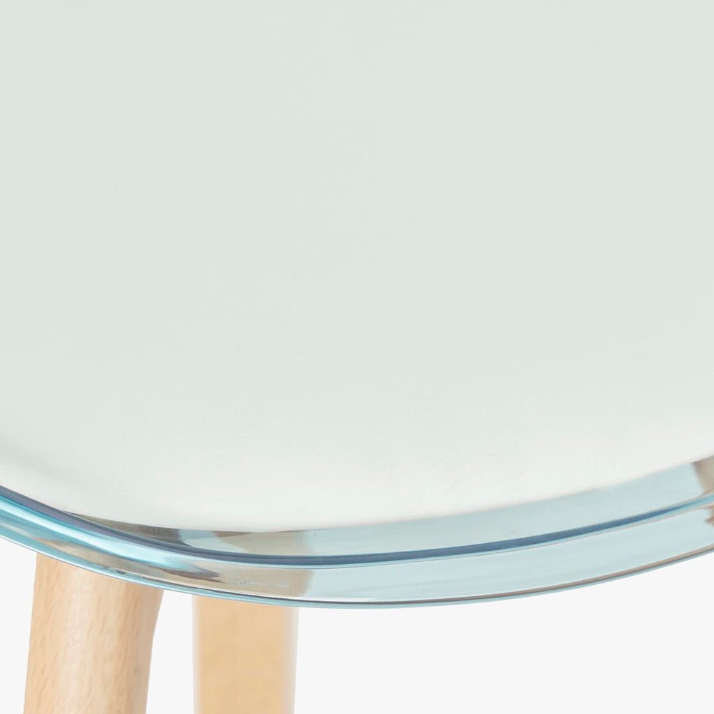 Cadeira Efeito Luminoso Azul 54X47X83 EAMES - Gato Preto