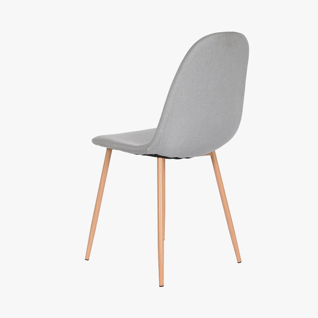 Cadeira em Tecido CInza com Pés Efeito Madeira 44X51X90 EAMES - Gato Preto