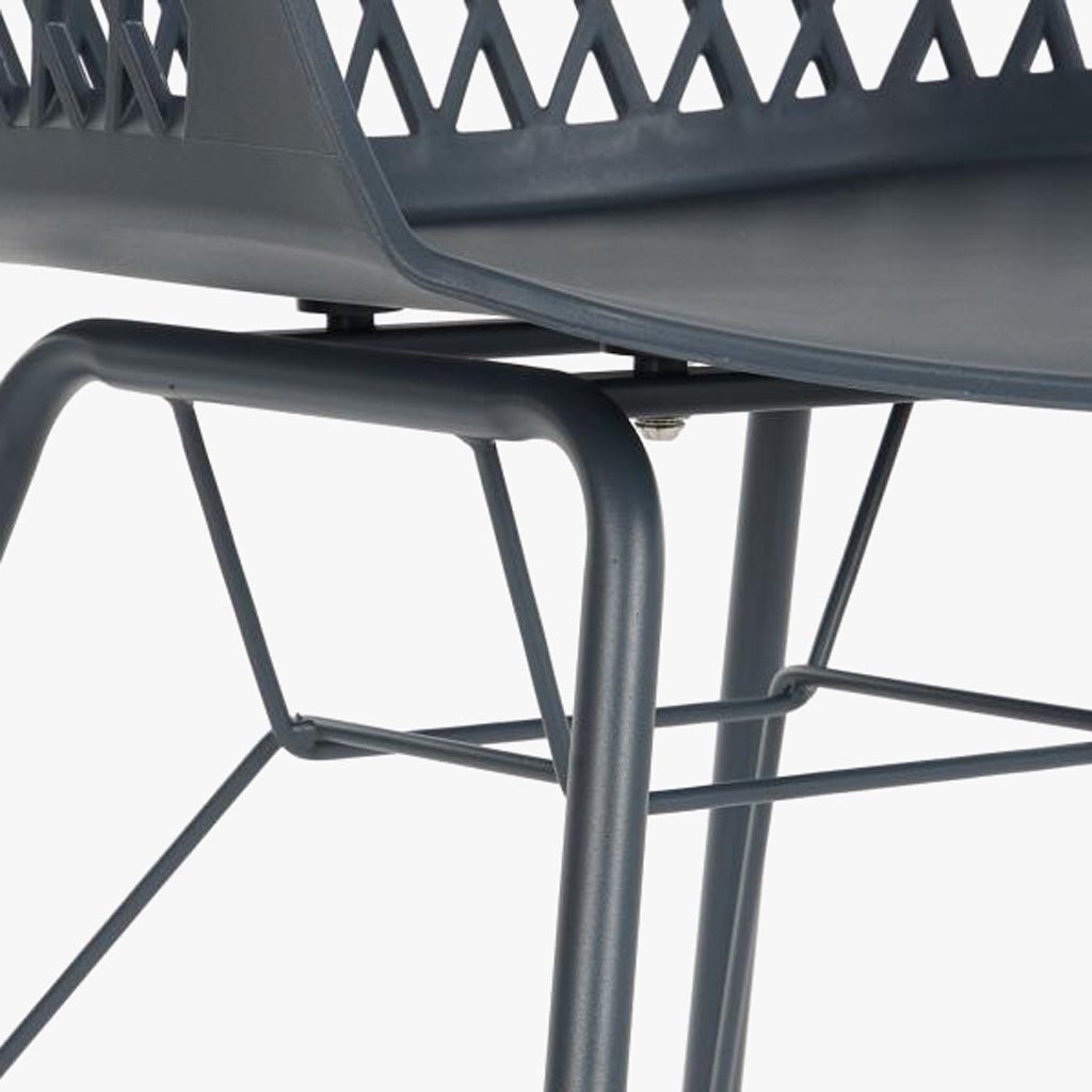 Cadeira PP Preto 57x57x80,5 - Gato Preto